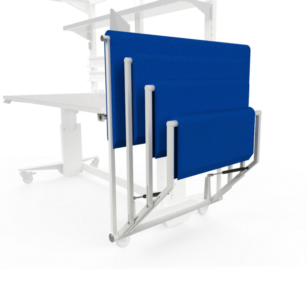 Support de champs intégré à la table de montage qui permet un accès ergonomique aux champs de stérilisation.